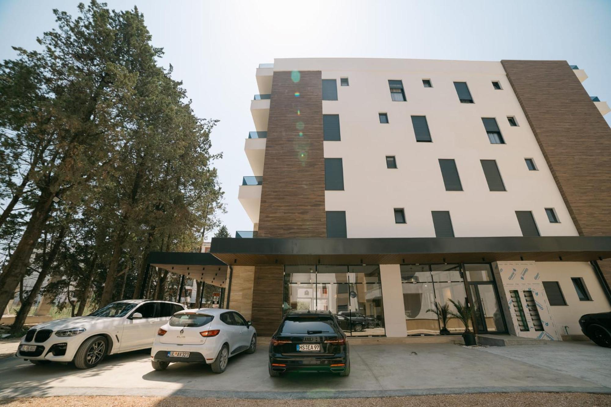 Hotel Akar Ulcinj Exterior foto